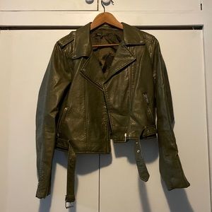 Romeo & Juliet Couture Green Faux Leather Jacket